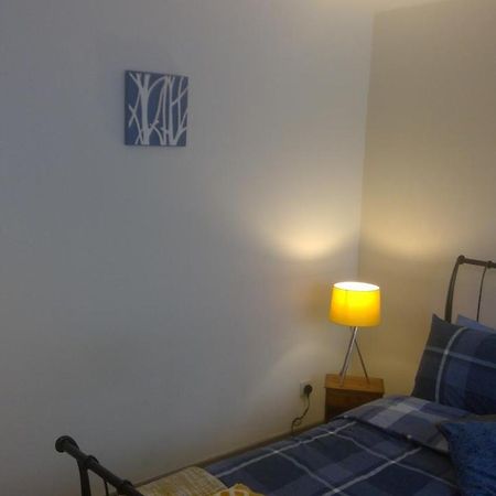 Delightful House With Big Ambitions Appartement Leigh  Buitenkant foto
